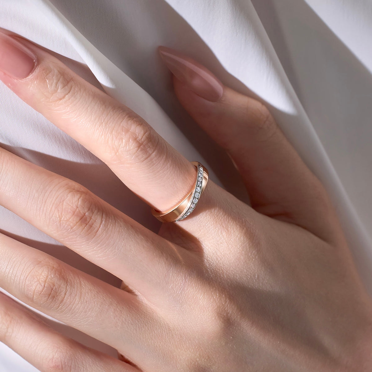 Tangent Ring
