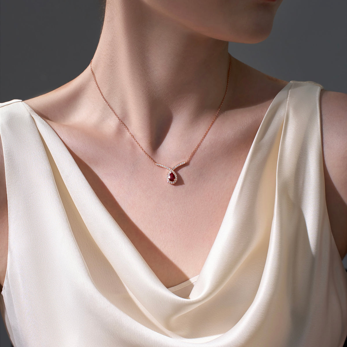 The Drop Necklace